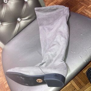 Dorthy Perkins Chic Gray Knee-High Boots